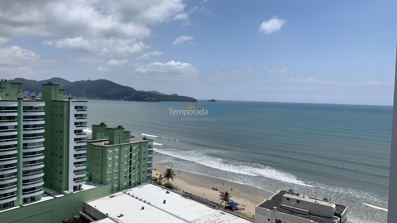 Apartment for vacation rental in Itapema (Meia Praia)