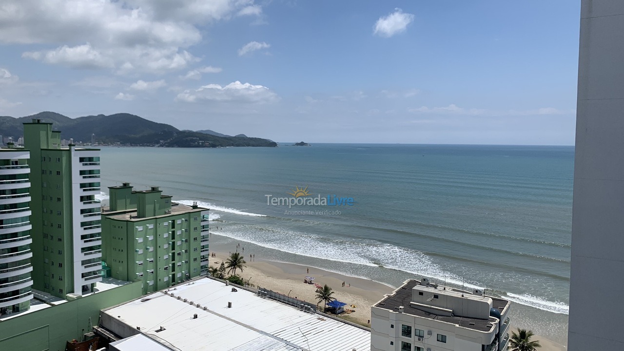 Apartment for vacation rental in Itapema (Meia Praia)