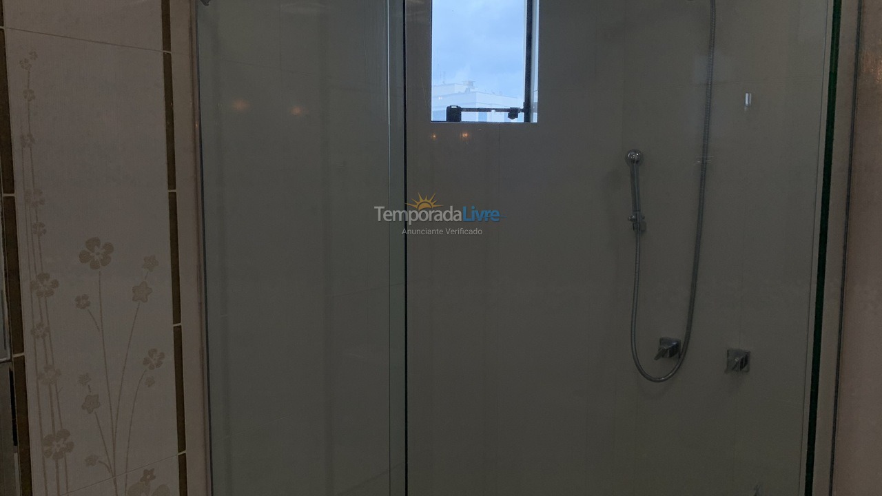 Apartment for vacation rental in Itapema (Meia Praia)