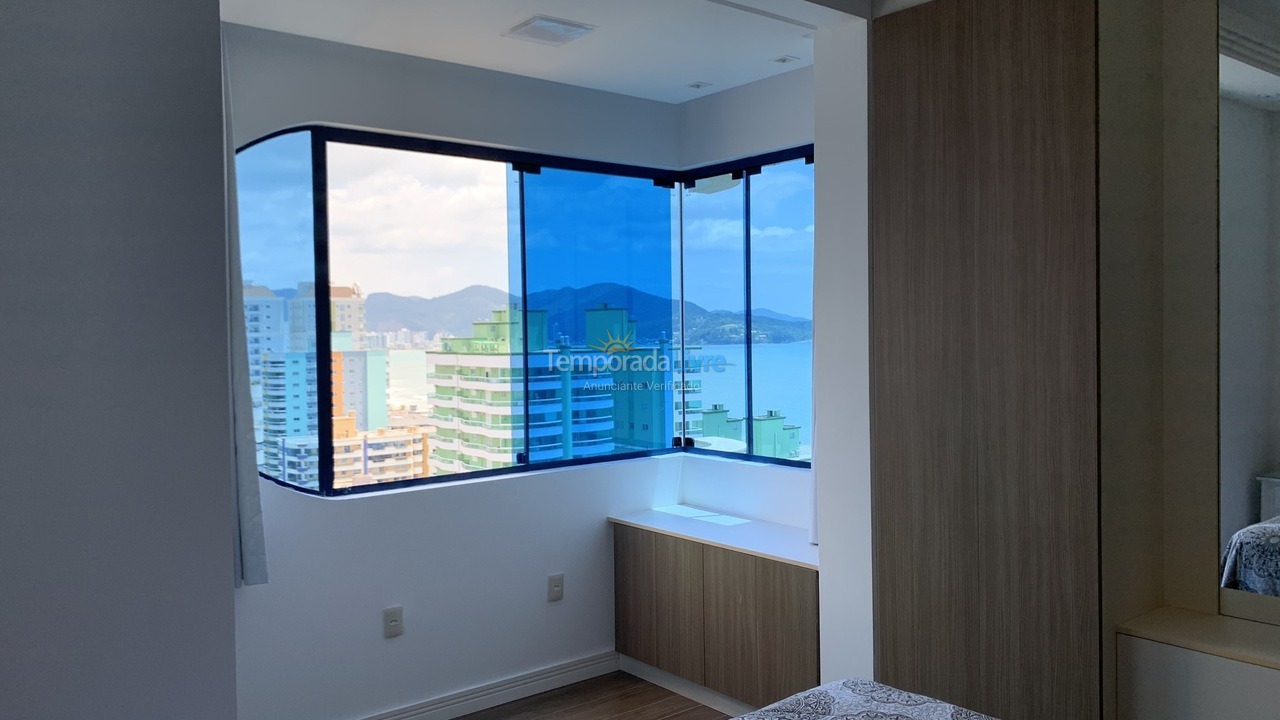 Apartment for vacation rental in Itapema (Meia Praia)