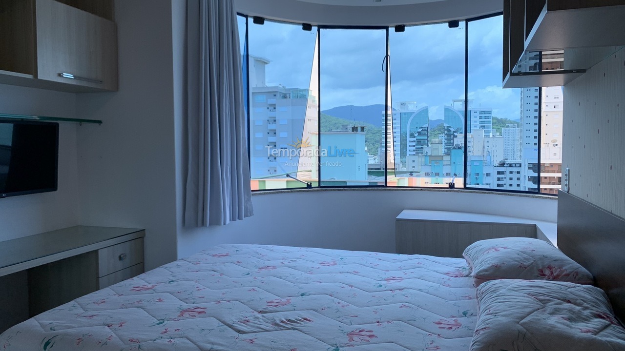 Apartment for vacation rental in Itapema (Meia Praia)