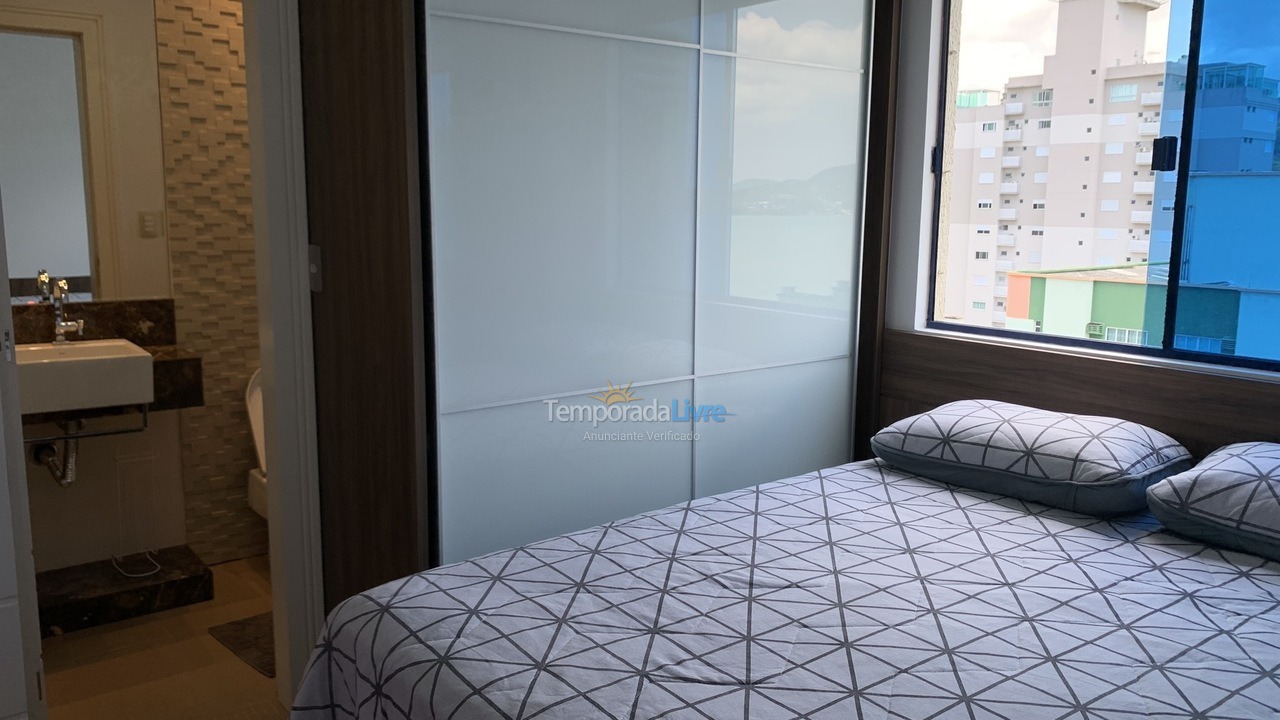 Apartment for vacation rental in Itapema (Meia Praia)