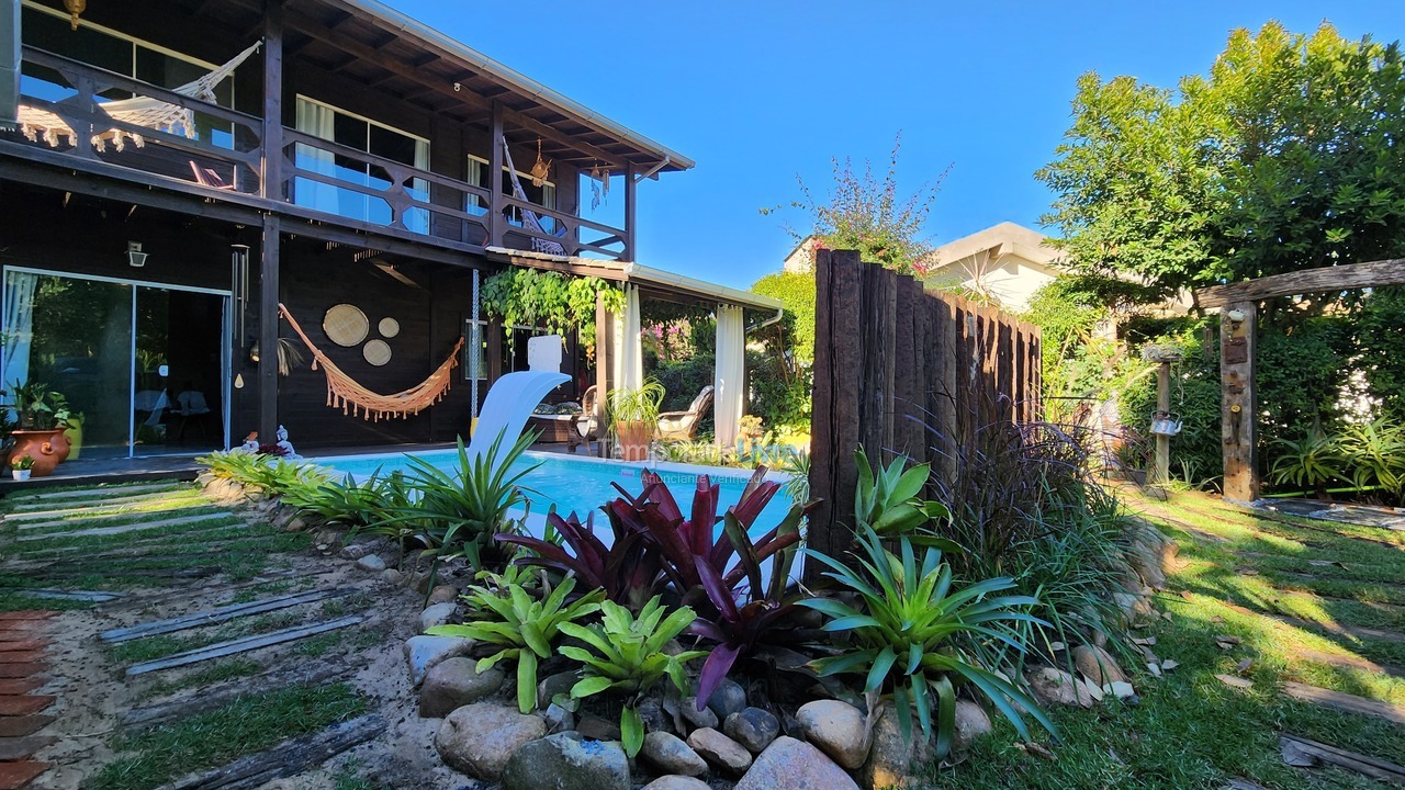 House for vacation rental in Imbituba (Praia do Rosa)