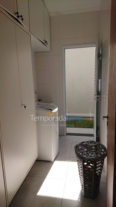 House for vacation rental in Caraguatatuba (Massaguaçu)