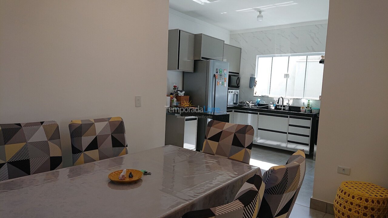 House for vacation rental in Caraguatatuba (Massaguaçu)