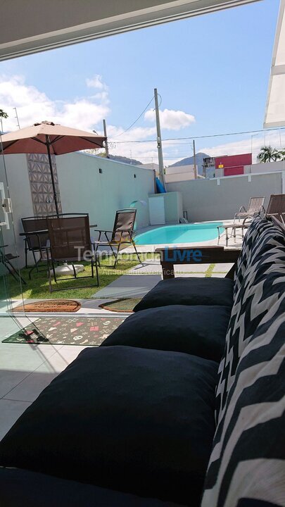 House for vacation rental in Caraguatatuba (Massaguaçu)