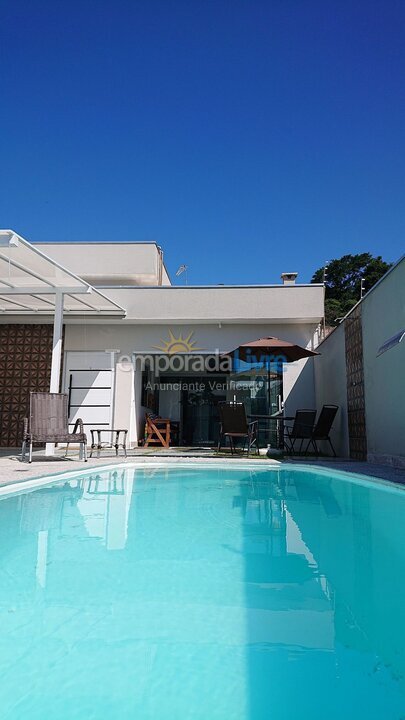 House for vacation rental in Caraguatatuba (Massaguaçu)