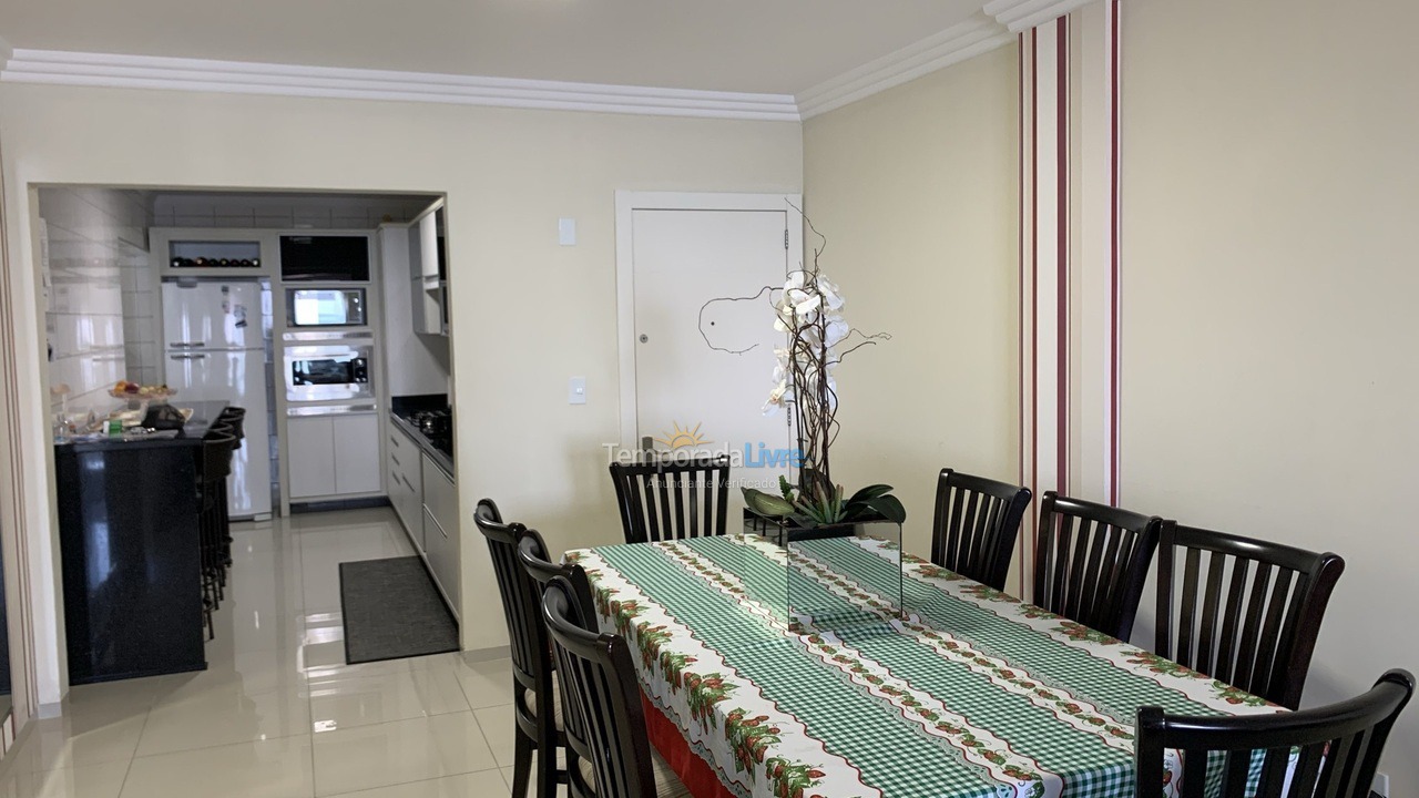 Apartamento para alquiler de vacaciones em Itapema (Meia Praia)