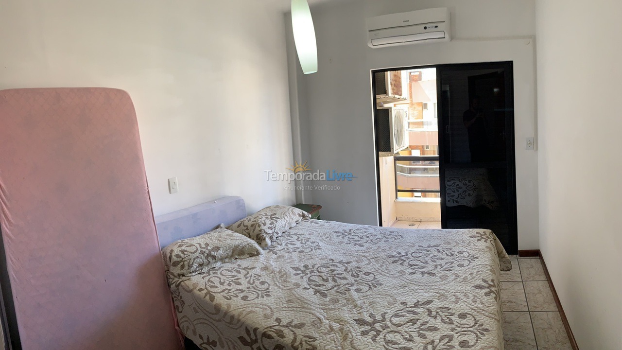 Apartamento para aluguel de temporada em Itapema (Meia Praia)