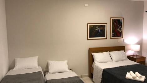 L2 - Casa em Condomínio fechado frente à praia de Maresias