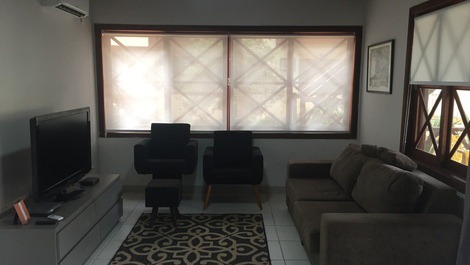 L2 - Casa em Condomínio fechado frente à praia de Maresias