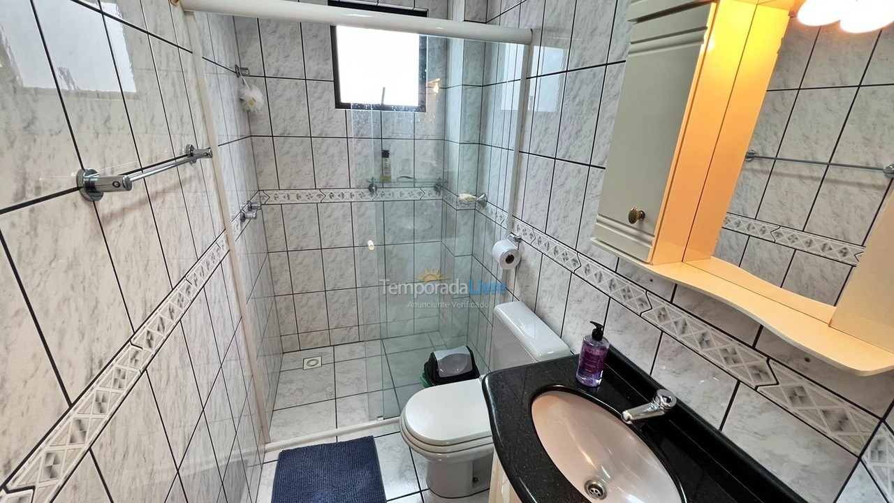 Apartamento para aluguel de temporada em Balneário Camboriú (Praia Central)