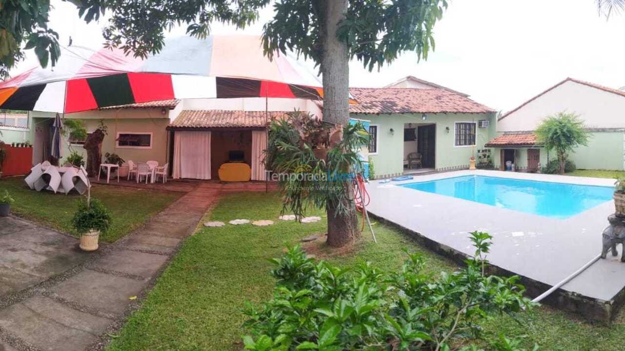 Casa para aluguel de temporada em Maricá (Praia de Itaipuaçu)