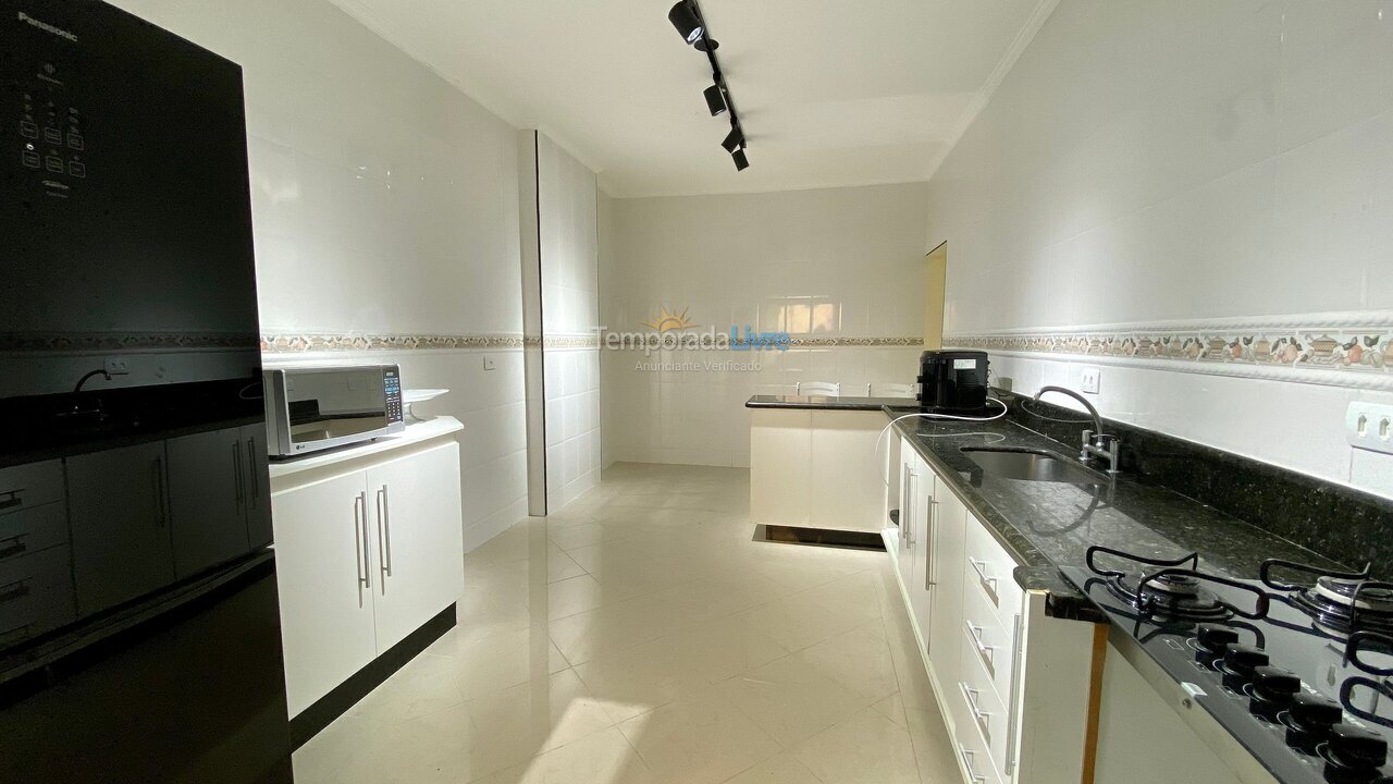 Apartment for vacation rental in Praia Grande (Aviação)