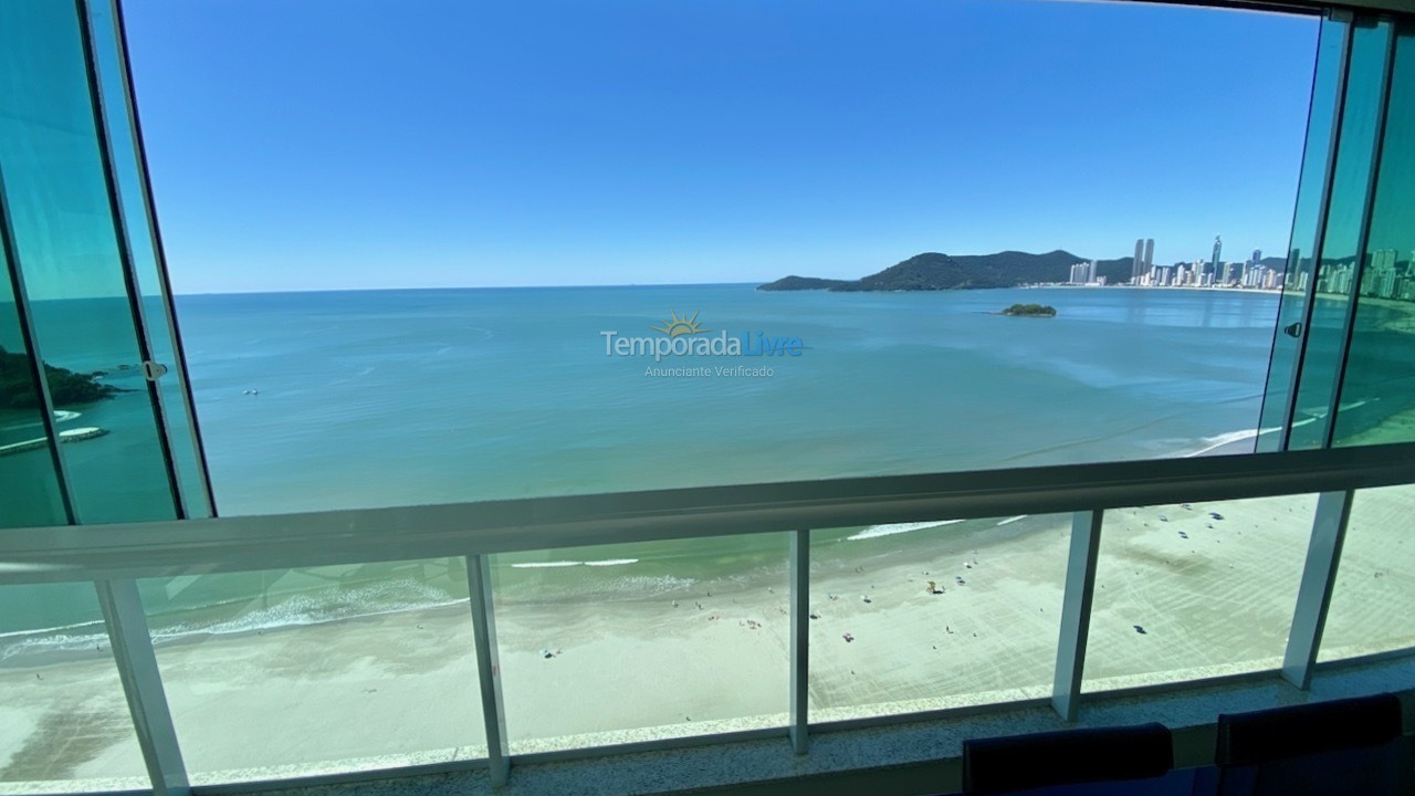 Apartamento para alquiler de vacaciones em Balneário Camboriú (Praia Central)
