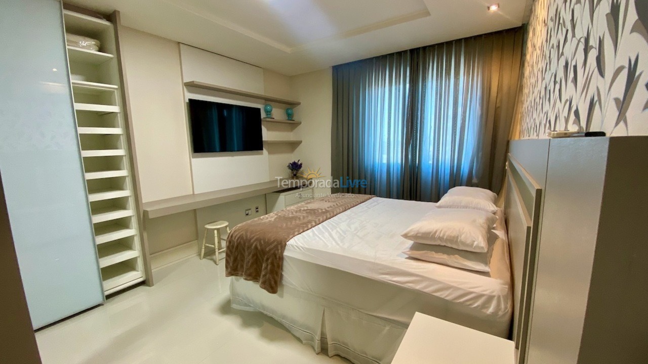 Apartamento para alquiler de vacaciones em Balneário Camboriú (Praia Central)