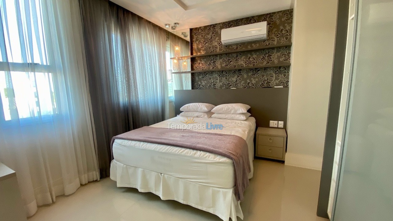 Apartamento para alquiler de vacaciones em Balneário Camboriú (Praia Central)