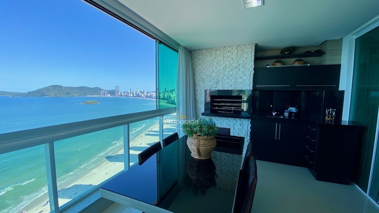 Apartamento para alquiler de vacaciones em Balneário Camboriú (Praia Central)