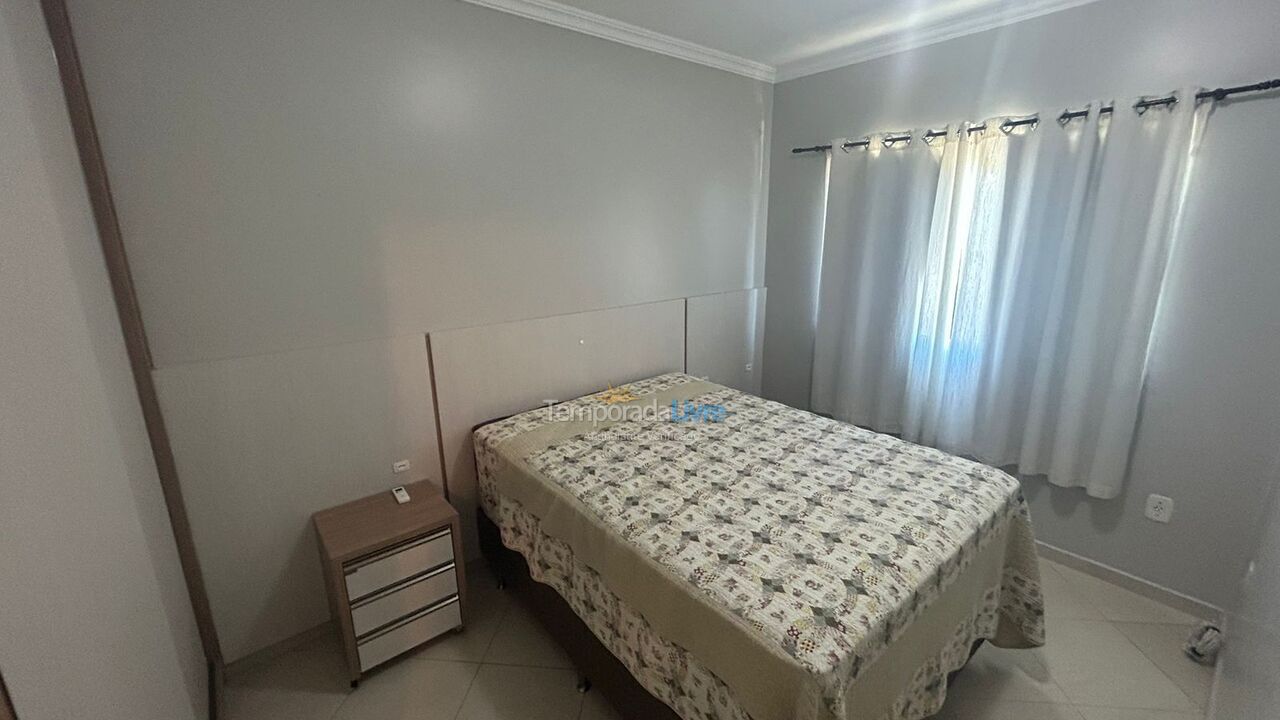 Apartment for vacation rental in Bombinhas (Praia de Bombas)