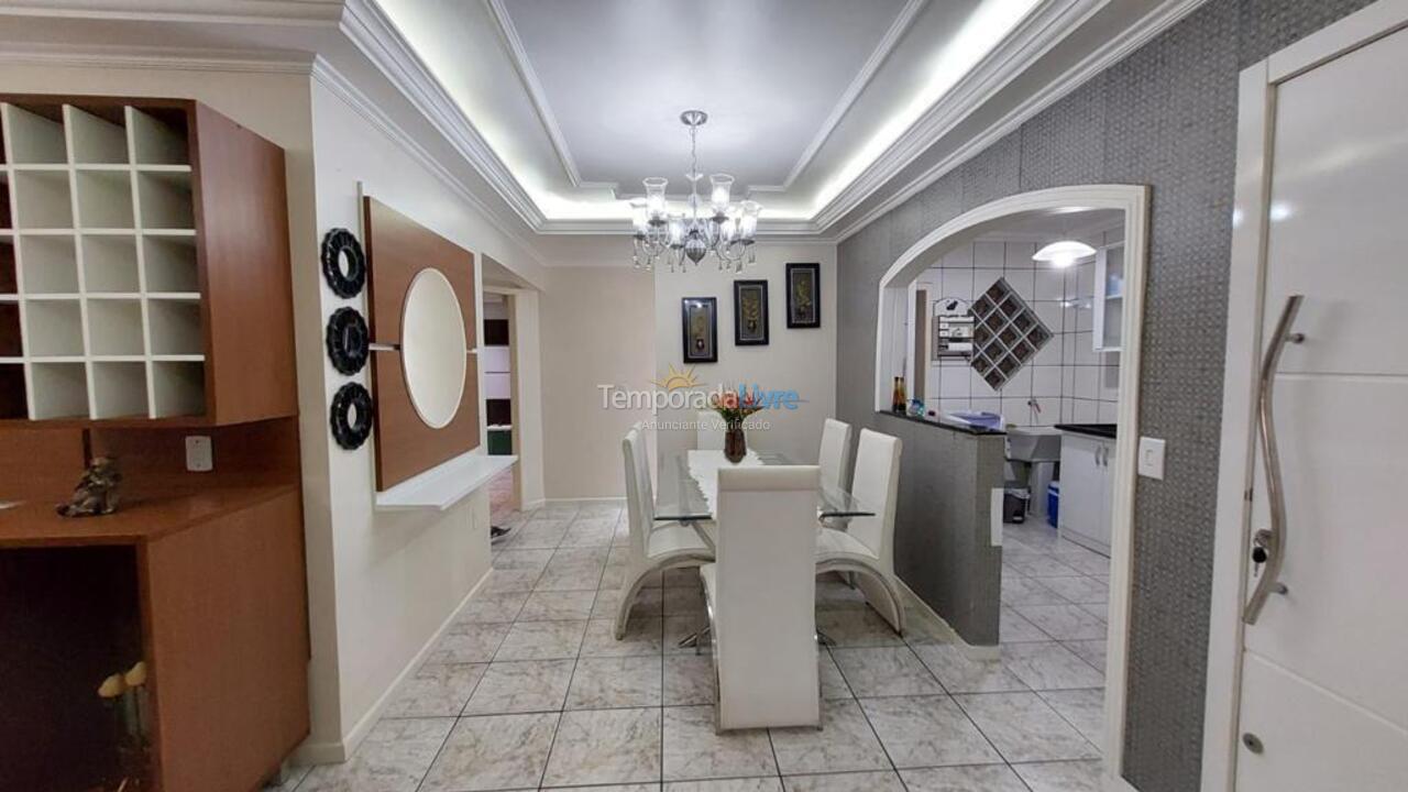 Apartamento para alquiler de vacaciones em Itapema (Meia Praia)