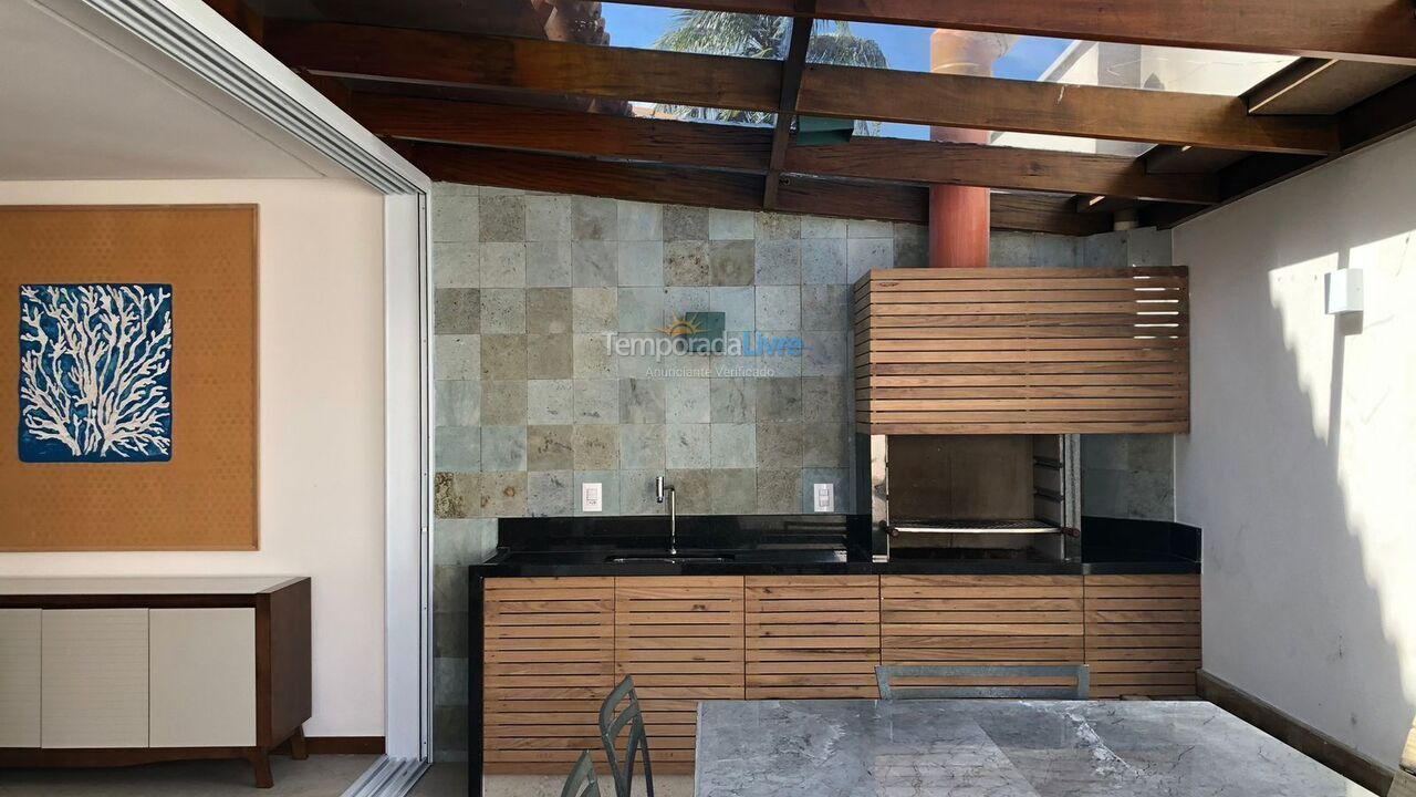 Casa para aluguel de temporada em São Sebastião (Juquehy)