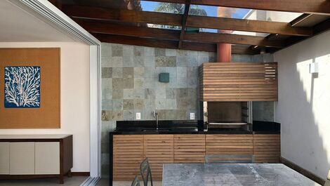 CASA EM CONDOMÍNIO JUQUEHY# LITORAL SP#REVEILLON#CARNAVAL#FÉRIAS#JULHO