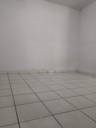 Kit próximo a Faculdade Fanap e Buriti Shopping R$700,00