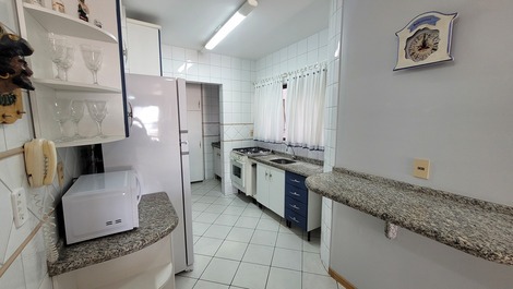 Aproveite o Melhor do Verão com Conforto e Vista Mar! BOMBAS