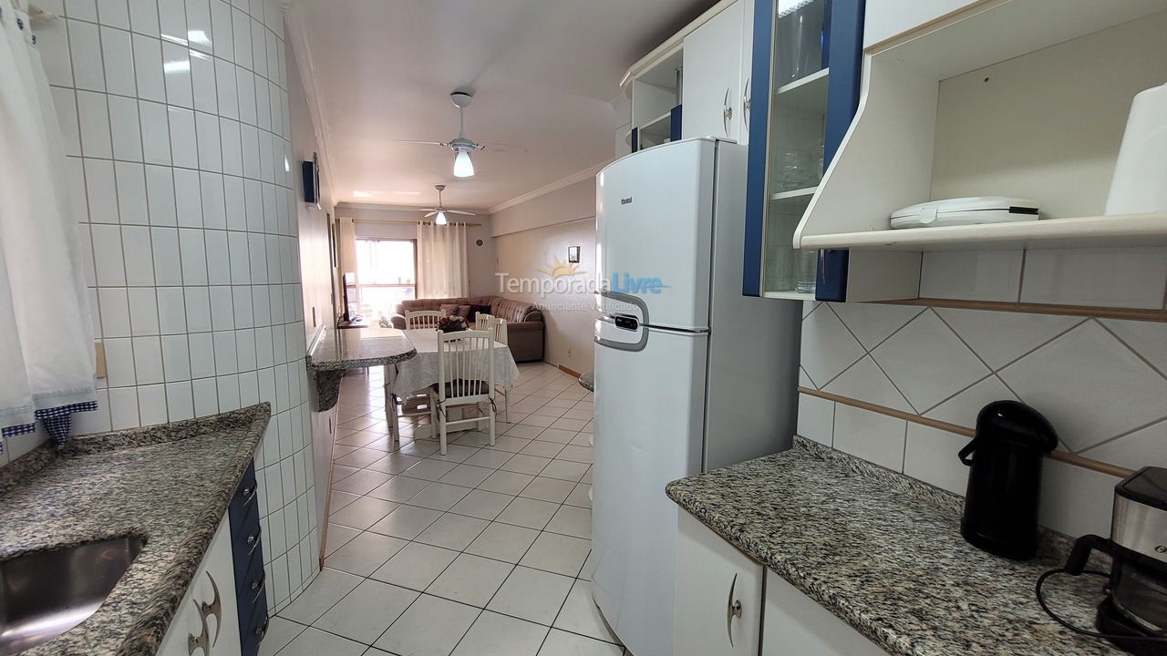 Apartamento para aluguel de temporada em Bombinhas (Praia de Bombas)