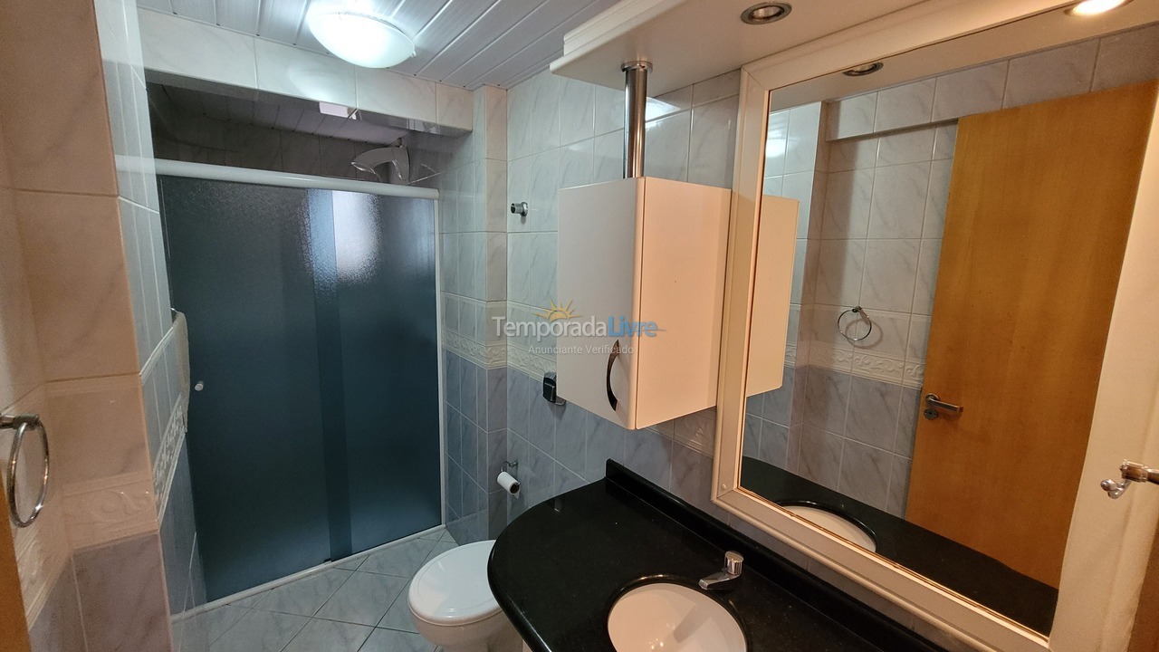 Apartamento para aluguel de temporada em Bombinhas (Praia de Bombas)