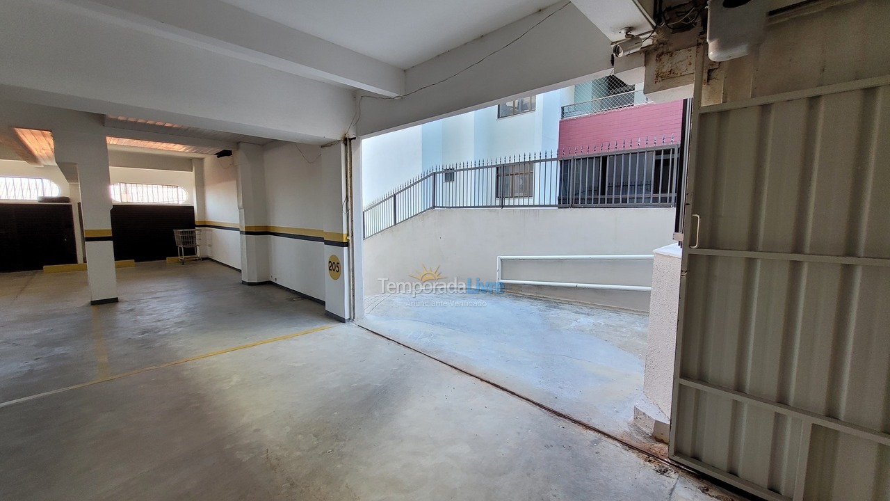 Apartamento para aluguel de temporada em Bombinhas (Praia de Bombas)