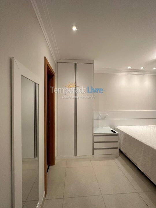 Apartamento para alquiler de vacaciones em Ubatuba (Praia das Toninhas)