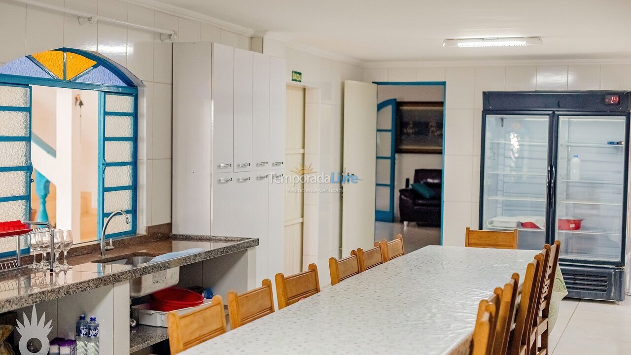 Casa para aluguel de temporada em Elias Fausto (Vila Cachoeirinha)