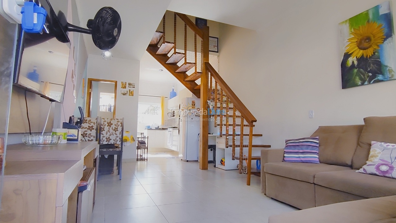 Casa para alquiler de vacaciones em Caraguatatuba (Praia Martim de Sá)