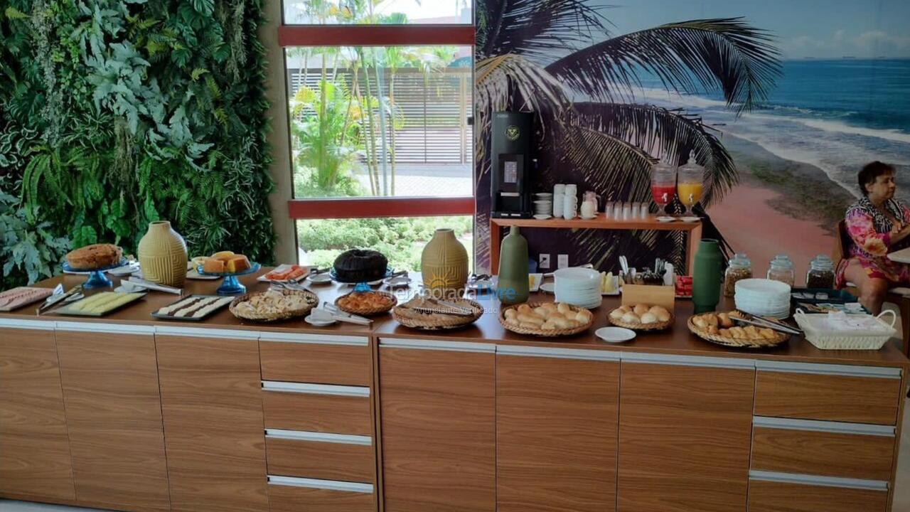 Apartamento para aluguel de temporada em Ipojuca (Praia de Muro Alto)