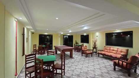 Apartment overlooking the sea