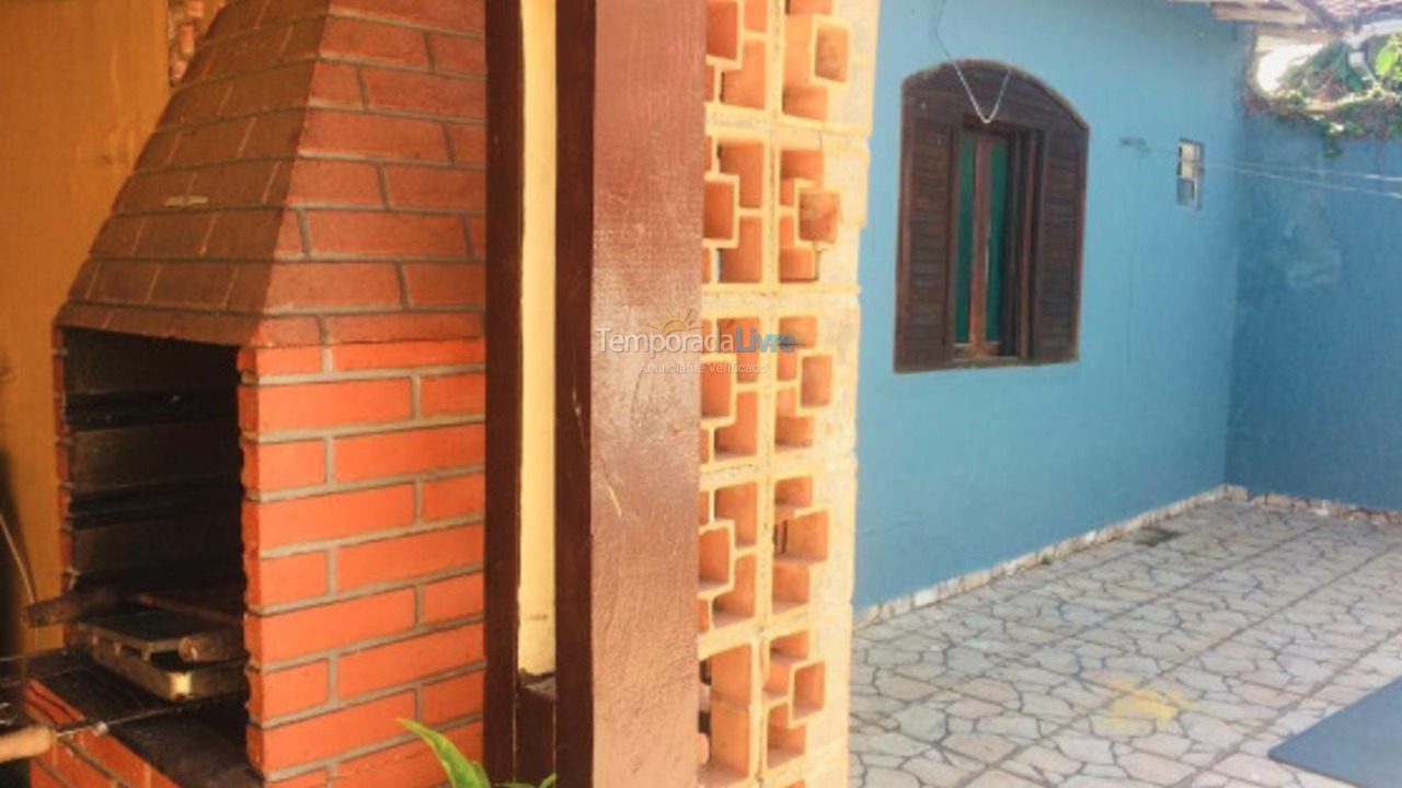 House for vacation rental in Praia Grande (Vila Mirim)