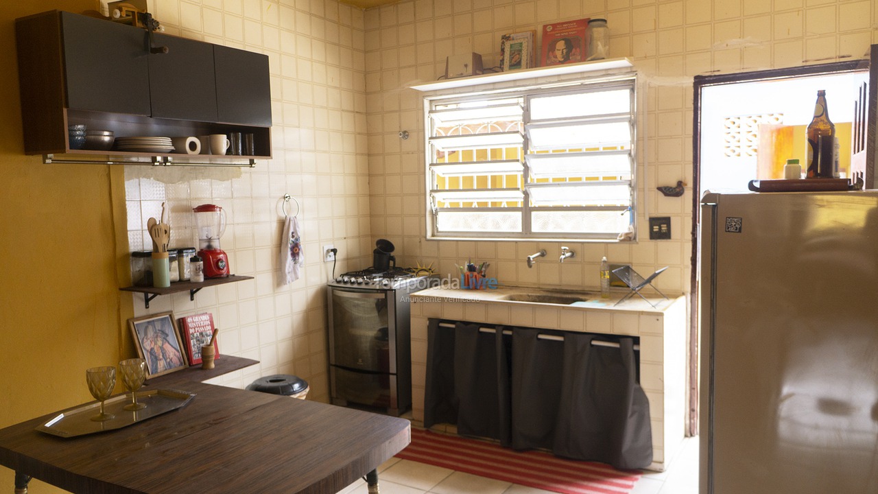 House for vacation rental in Praia Grande (Vila Mirim)