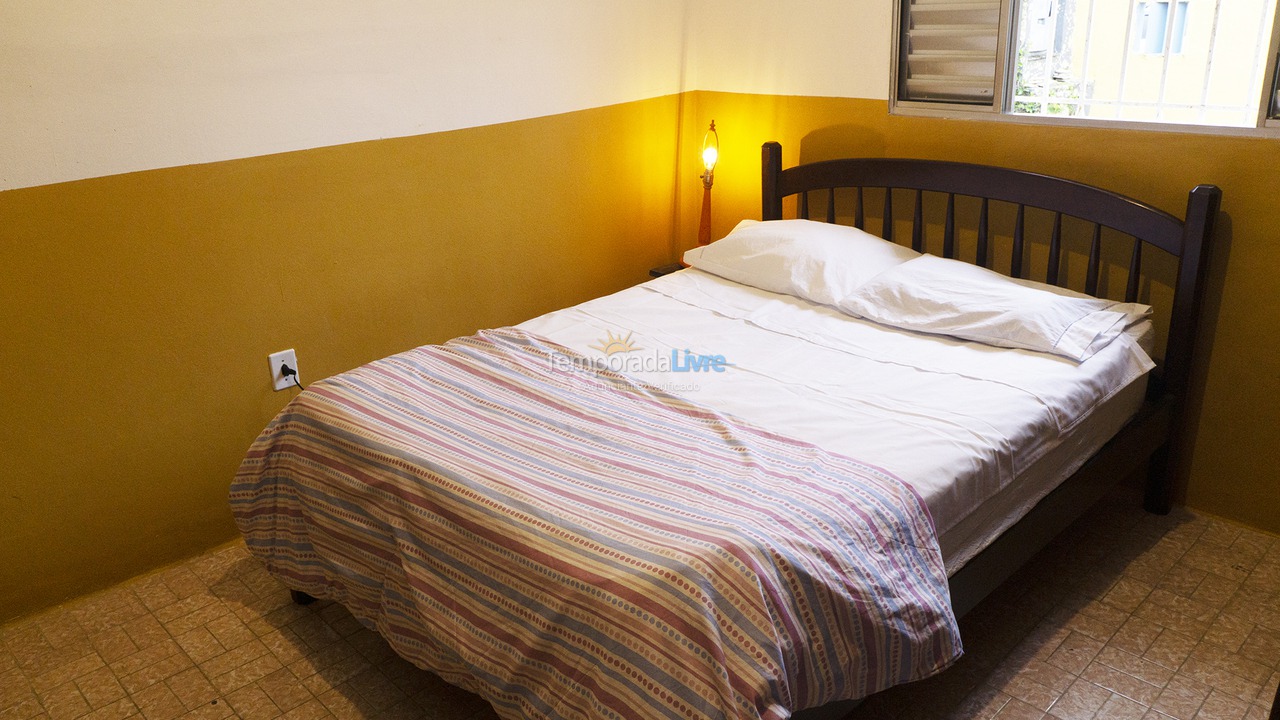 House for vacation rental in Praia Grande (Vila Mirim)