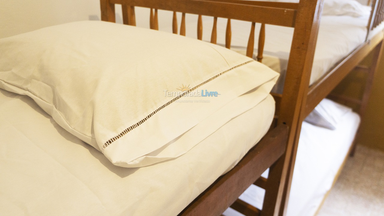 House for vacation rental in Praia Grande (Vila Mirim)