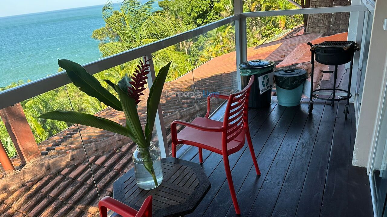 Casa para aluguel de temporada em São Sebastião (Barra do Sahy)