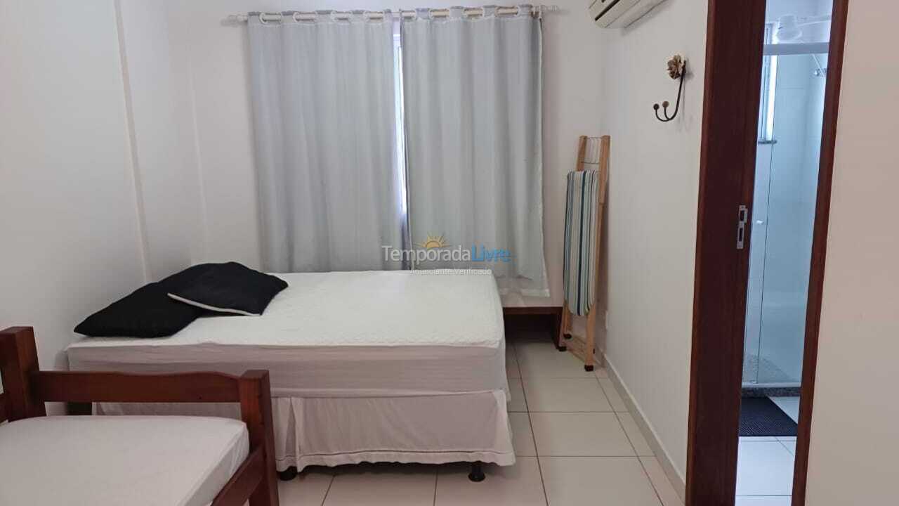 Apartamento para aluguel de temporada em Arraial do Cabo (Prainha)