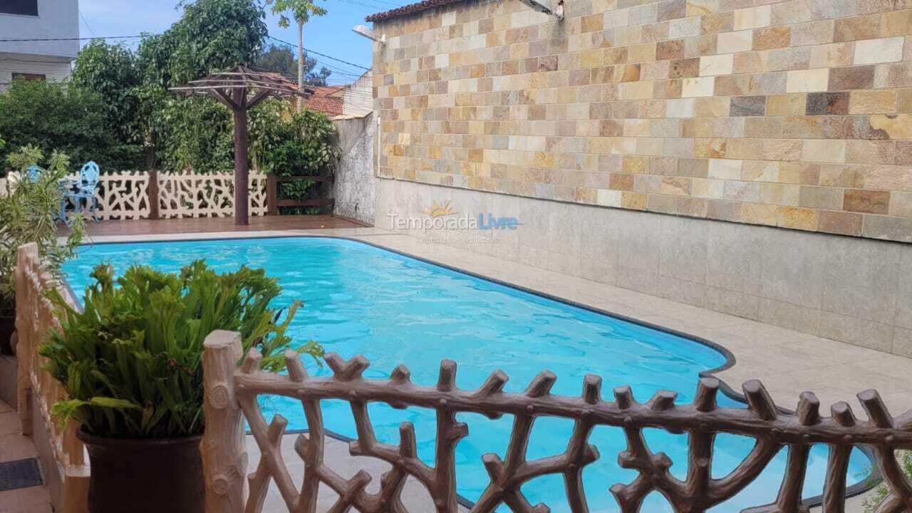 Casa para alquiler de vacaciones em Cabo Frio (Peró)