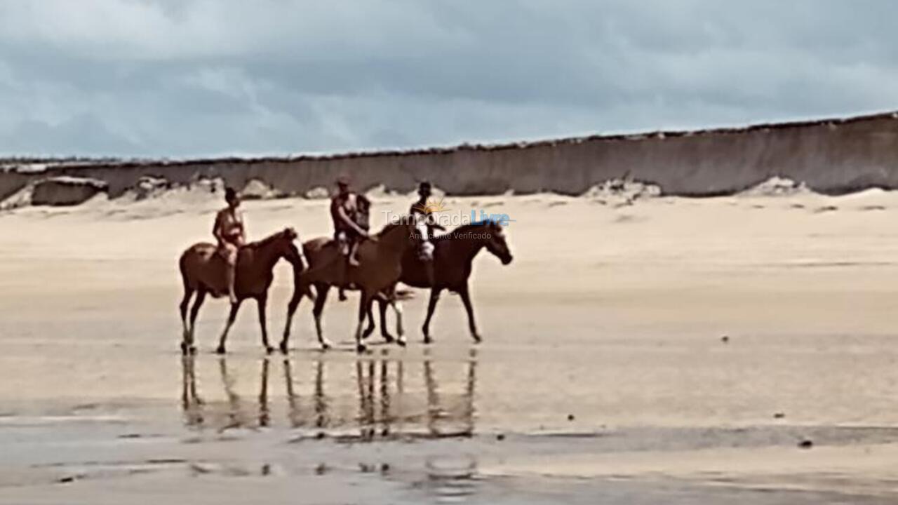 Casa para aluguel de temporada em Touros (Monte Alegre)