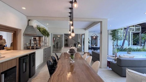 JUQUEHY CASA FRENTE AL MAR