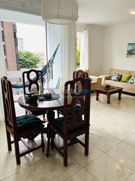 Apartamento para aluguel de temporada em Maceió (Ponta Verde)