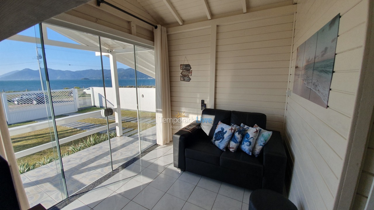 Casa para aluguel de temporada em Palhoça (Praia do Sonho)