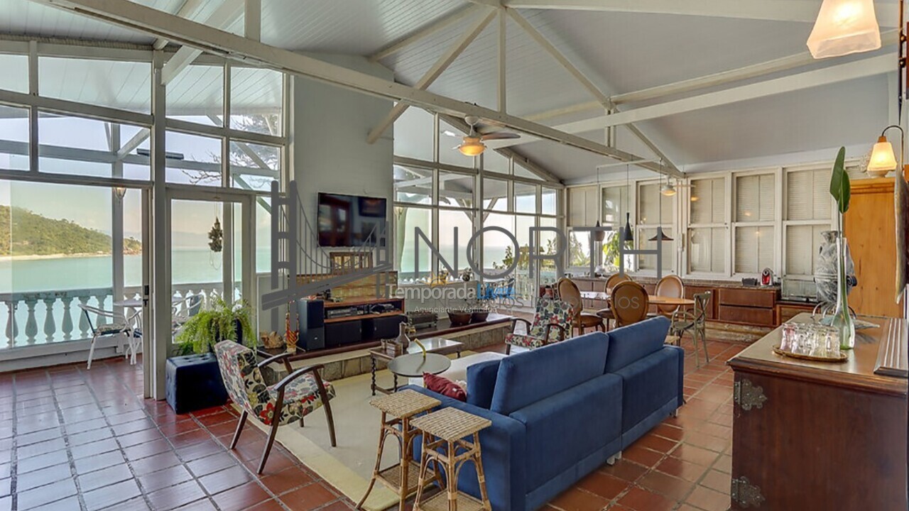 Casa para aluguel de temporada em Florianópolis (Lagoinha)