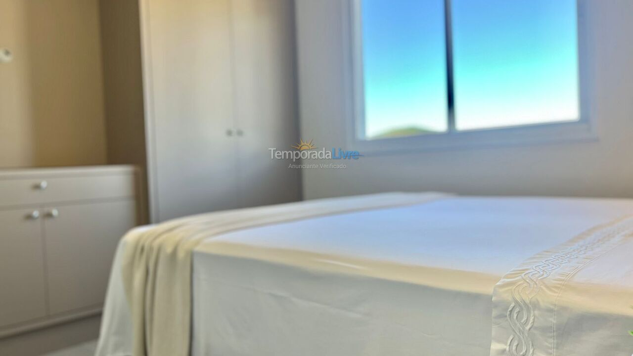 Apartment for vacation rental in Governador Celso Ramos (Praia de Palmas)