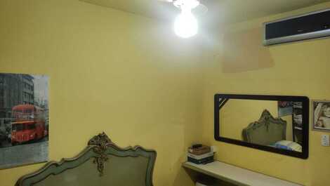 Apartamento em Maresias com 1 quarto e garagem a 200 mts da Praia